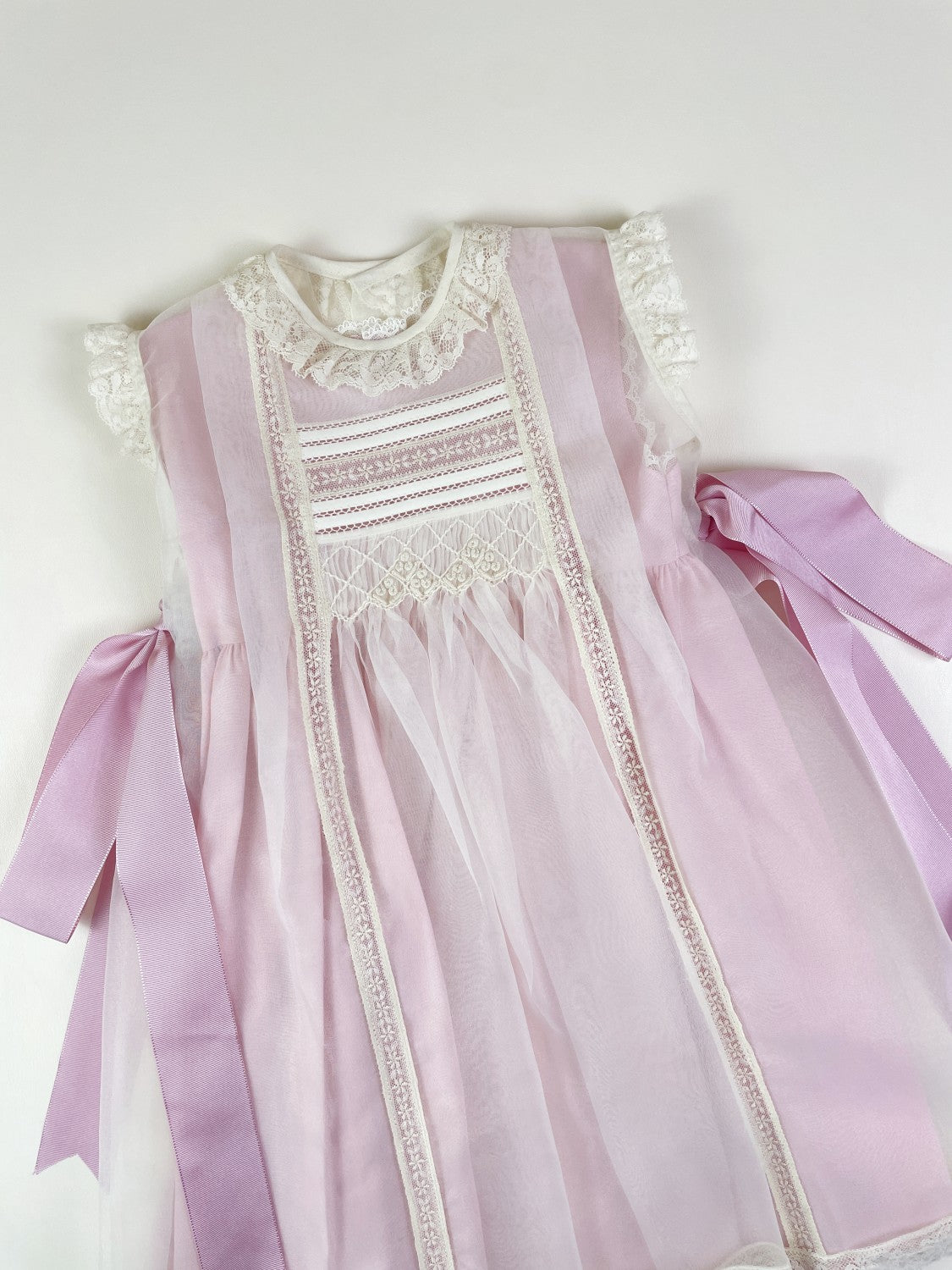 Spain Handmade smocked 2-piece Pink baby dress