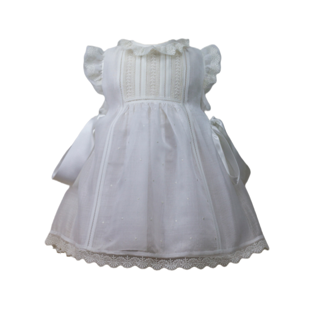Luxe blanco 2-piece Spain Handmadesmocked Baby Dress