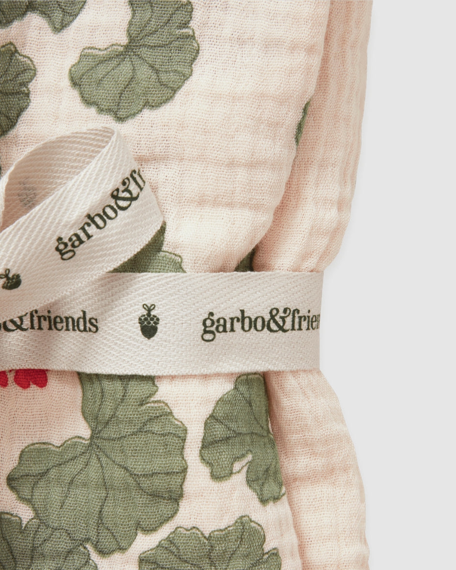 Garbo&Friends 100% Cotton Percale Muslin Set of 2-Pelargonium