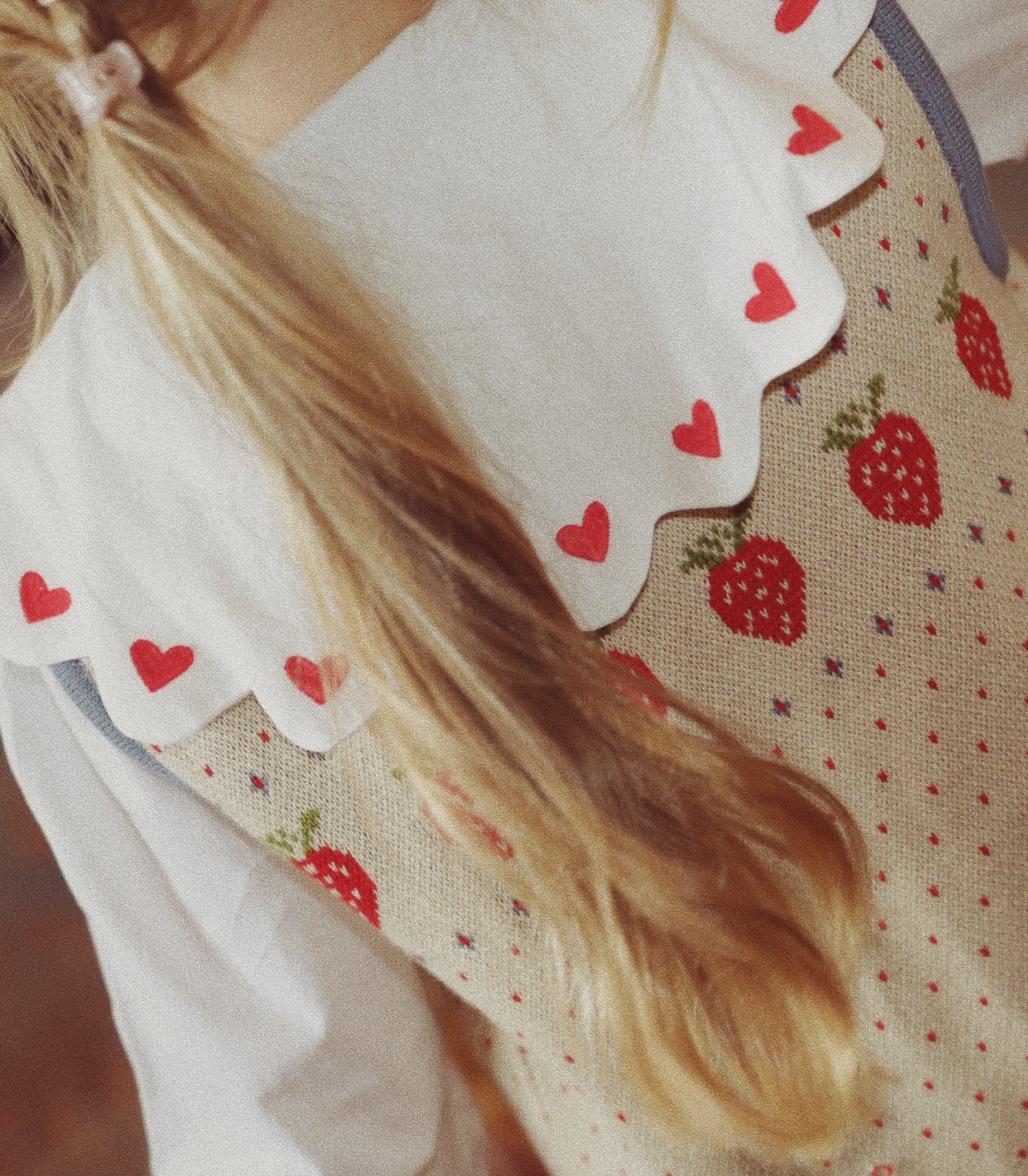 Girl's white/ruby red shirt